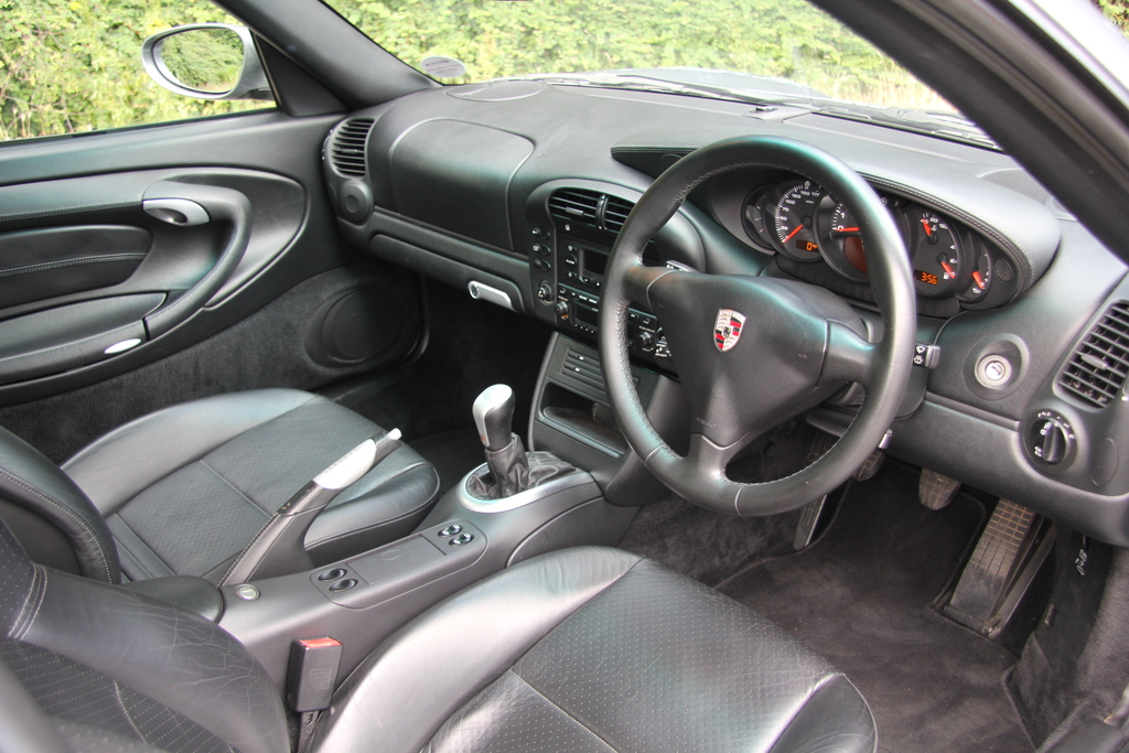 Porsche 911 S 2dr Silver #11