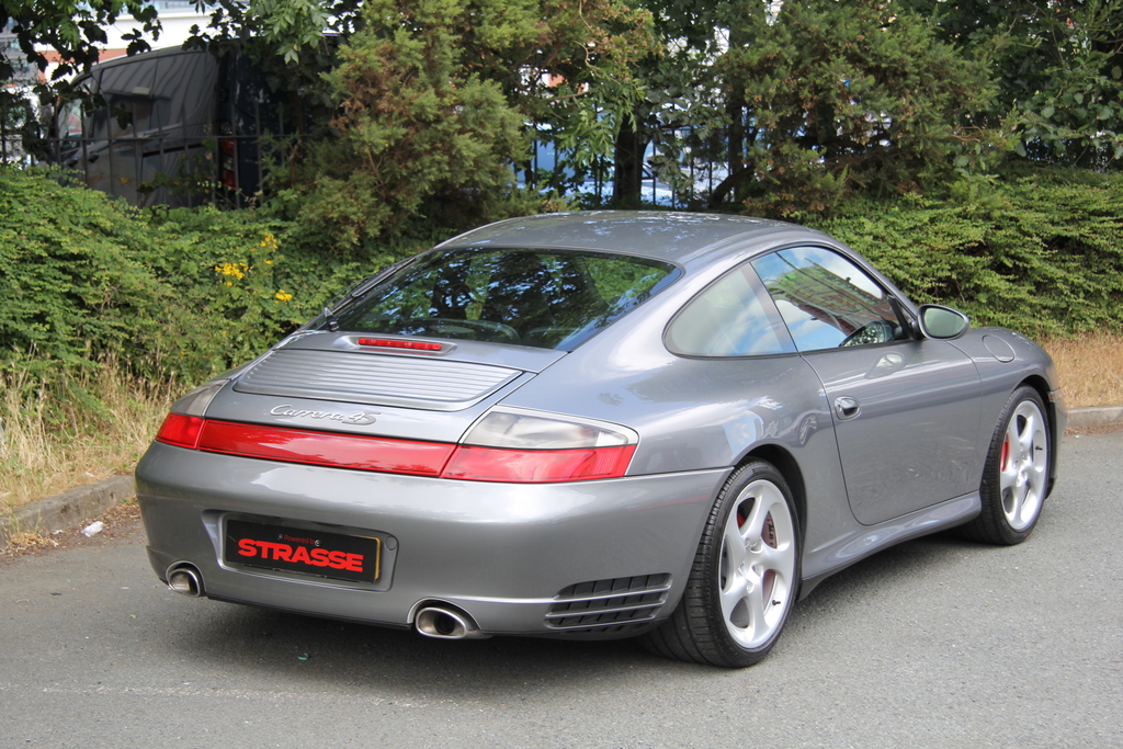 Porsche 911 S 2dr Silver #8