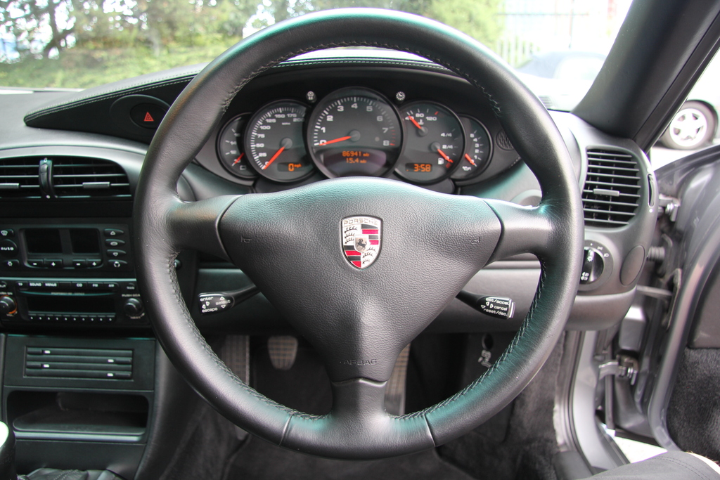 Porsche 911 S 2dr Silver #16