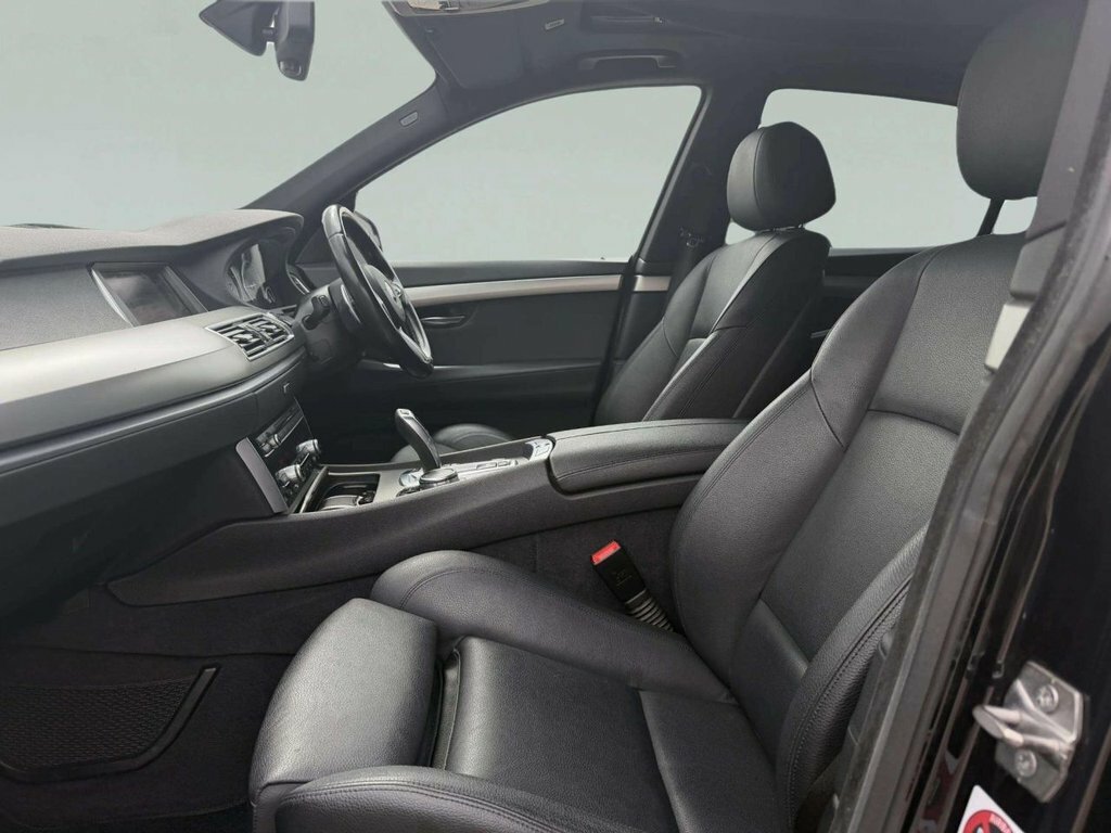 BMW 5 Series Gran Turismo M Sport Black #34