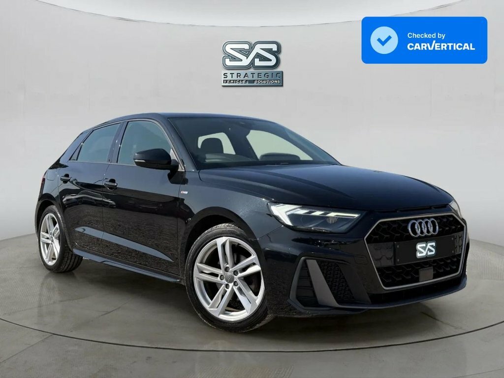Audi A1 1L S Line Black