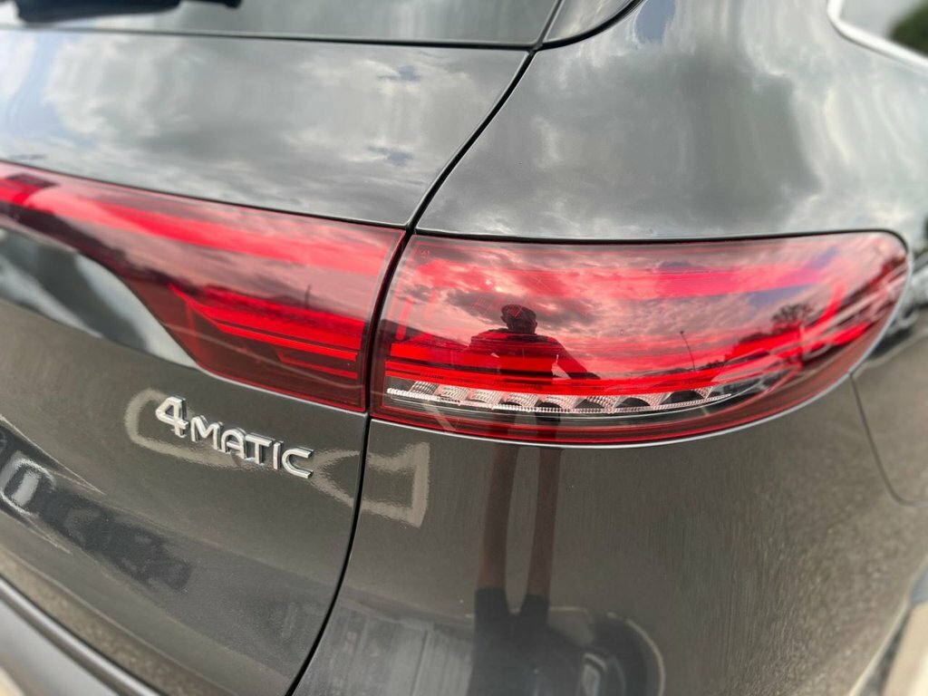 Mercedes-Benz EQC Eqc 400 Amg Line Premium 4Matic Black #60