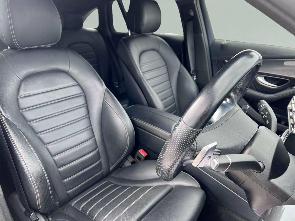 Mercedes-Benz EQC Eqc 400 Amg Line Premium 4Matic Black #33