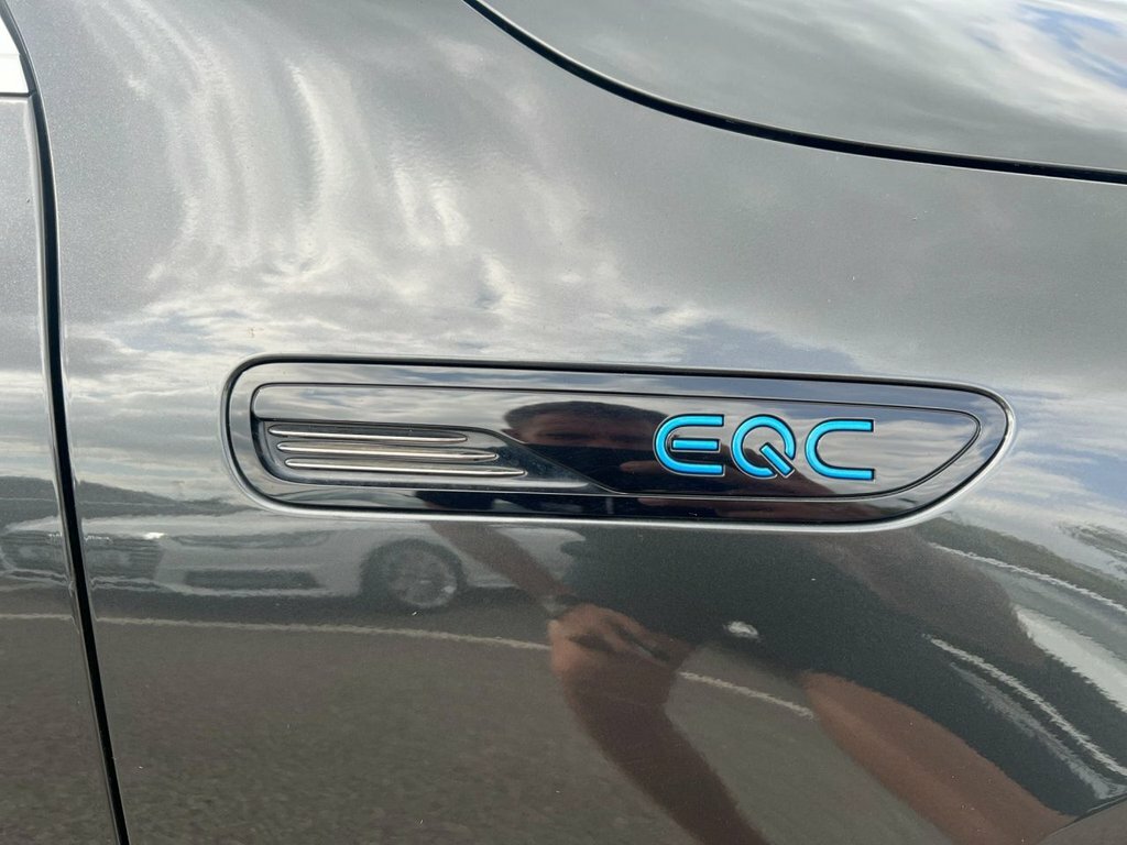 Mercedes-Benz EQC Eqc 400 Amg Line Premium 4Matic Black #56
