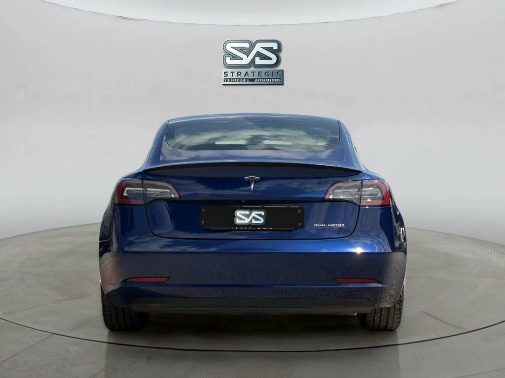 Tesla Model 3 Saloon WU70BYR Blue #5