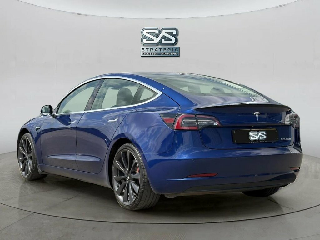 Tesla Model 3 Saloon WU70BYR Blue #6