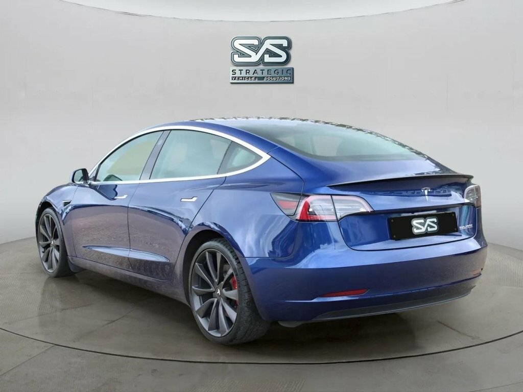 Tesla Model 3 Saloon WU70BYR Blue #4