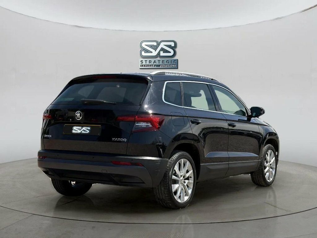 Skoda Karoq 1.6L Se L NJ68LCP Black #4