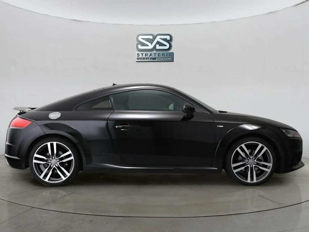 Audi TT 2L S Line Black #6