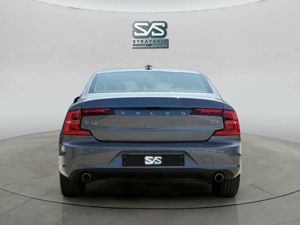 Volvo S90 2L Momentum ET68LNW Grey #5