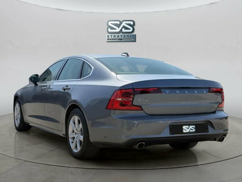 Volvo S90 2L Momentum ET68LNW Grey #6