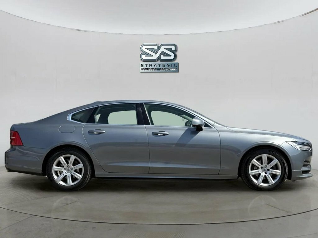 Volvo S90 2L Momentum ET68LNW Grey #3