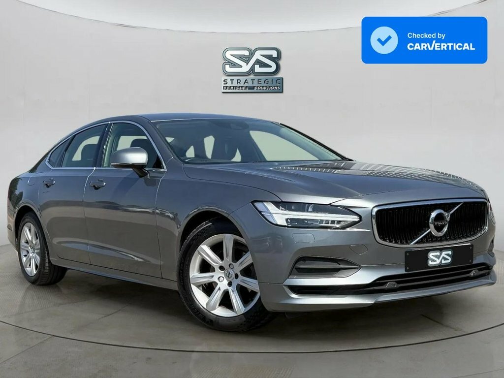 Volvo S90 2L Momentum Grey