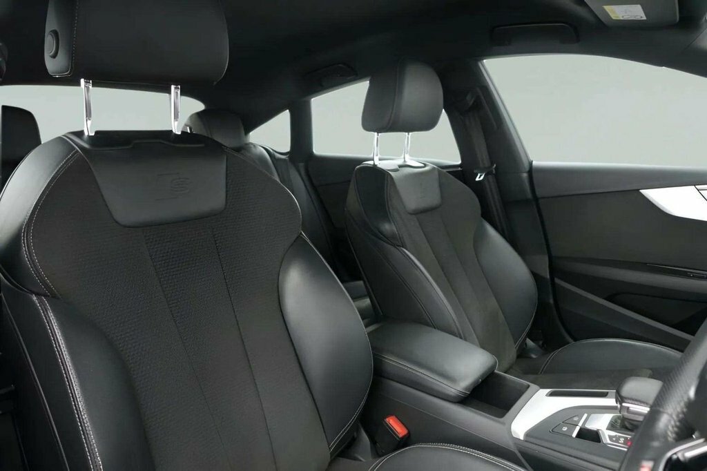 Audi A5 2L S Line R55YMH Black #5