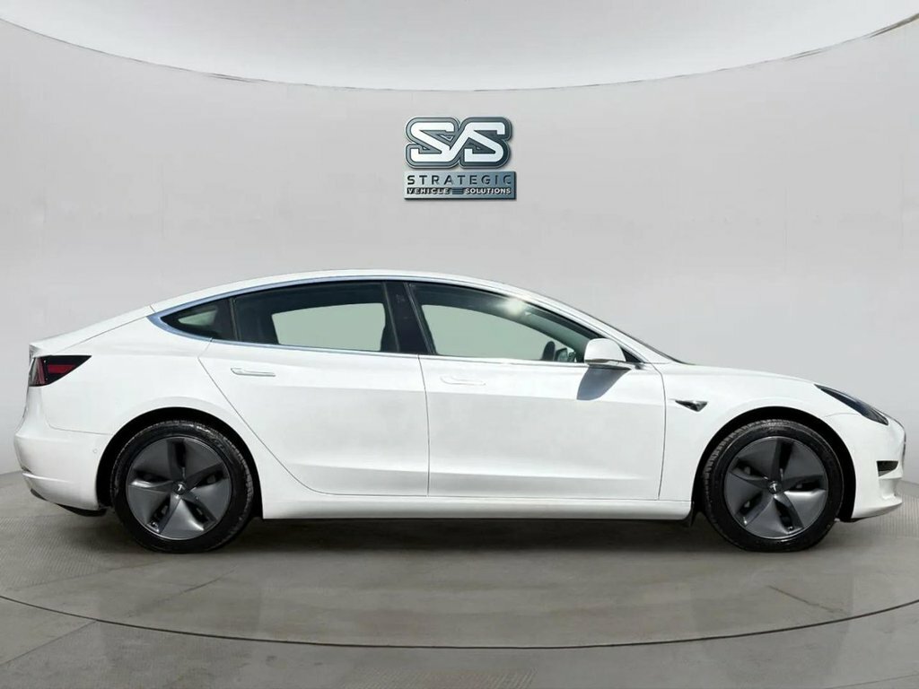 Tesla Model 3 Saloon MJ69BZL White #3