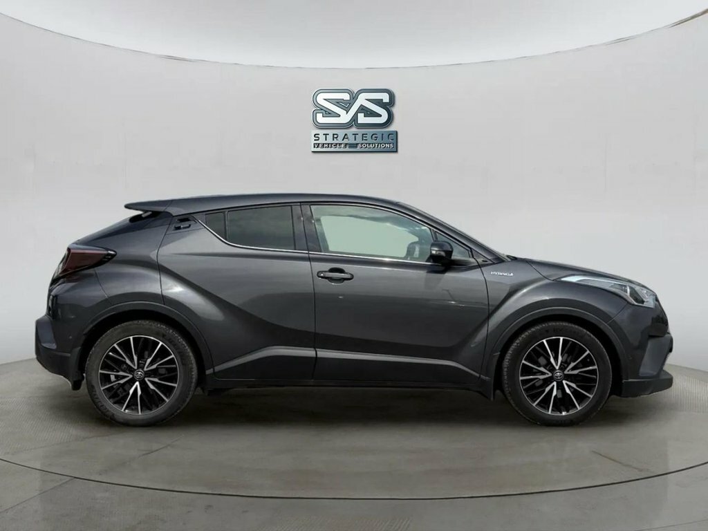 Toyota C-Hr 1.8L Excel Grey #2