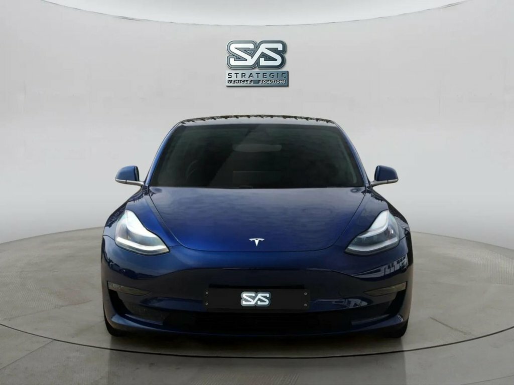 Tesla Model 3 Saloon Blue #6