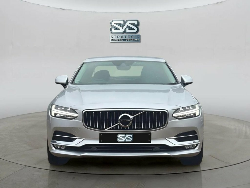 Volvo S90 T4 Momentum Plus Camera, Front Sensors Grey #10