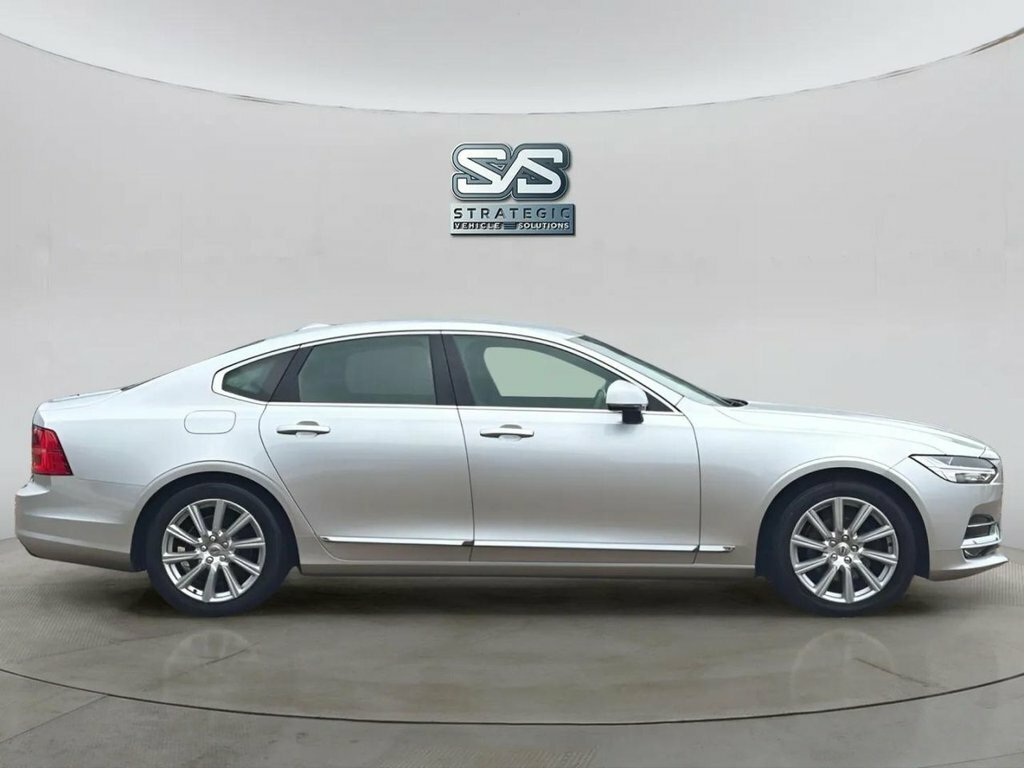 Volvo S90 T4 Momentum Plus Camera, Front Sensors Grey #9