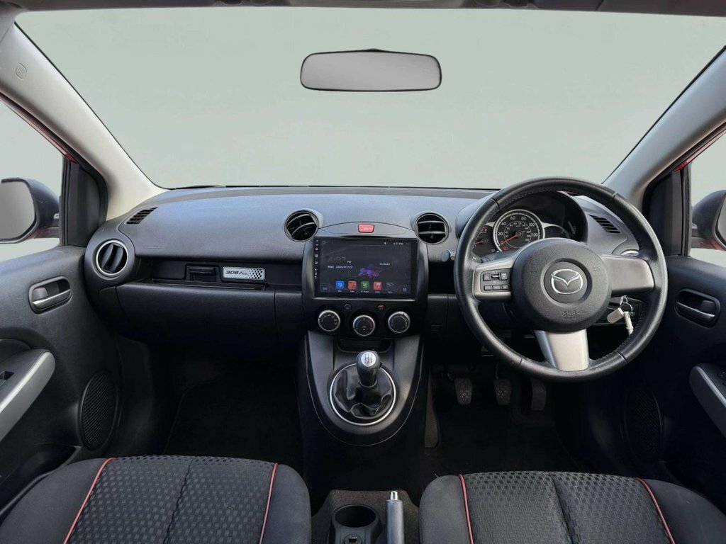 Mazda 2 1.3 Tamura Euro 5 Silver #10