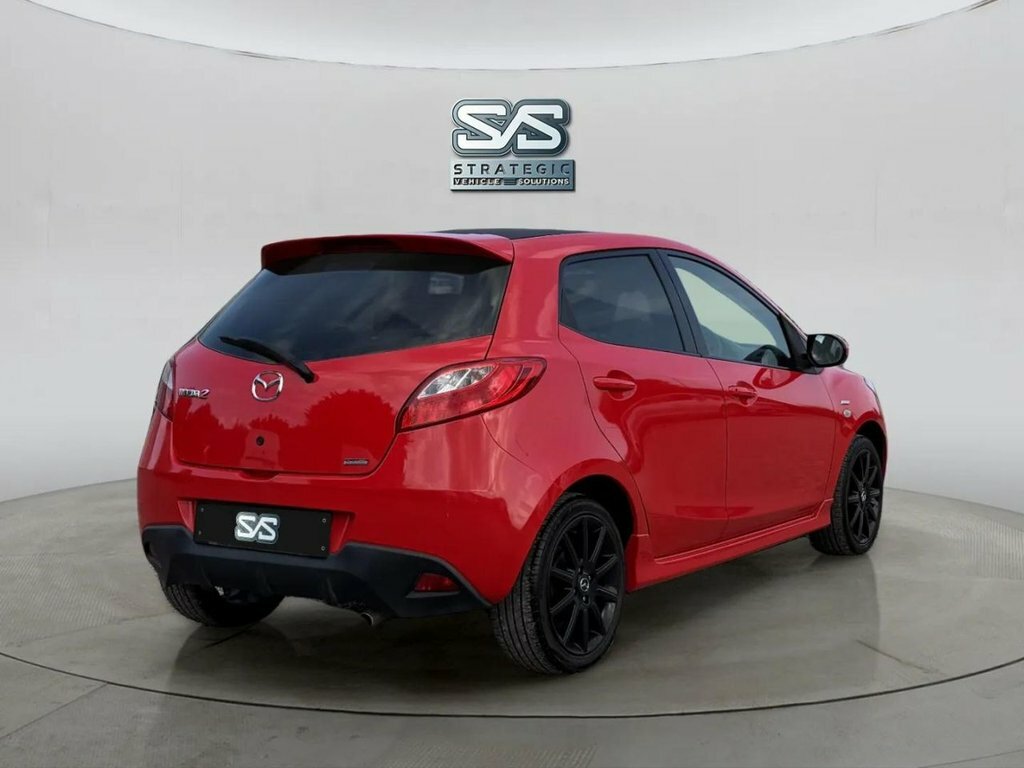 Mazda 2 1.3L Black Red #4