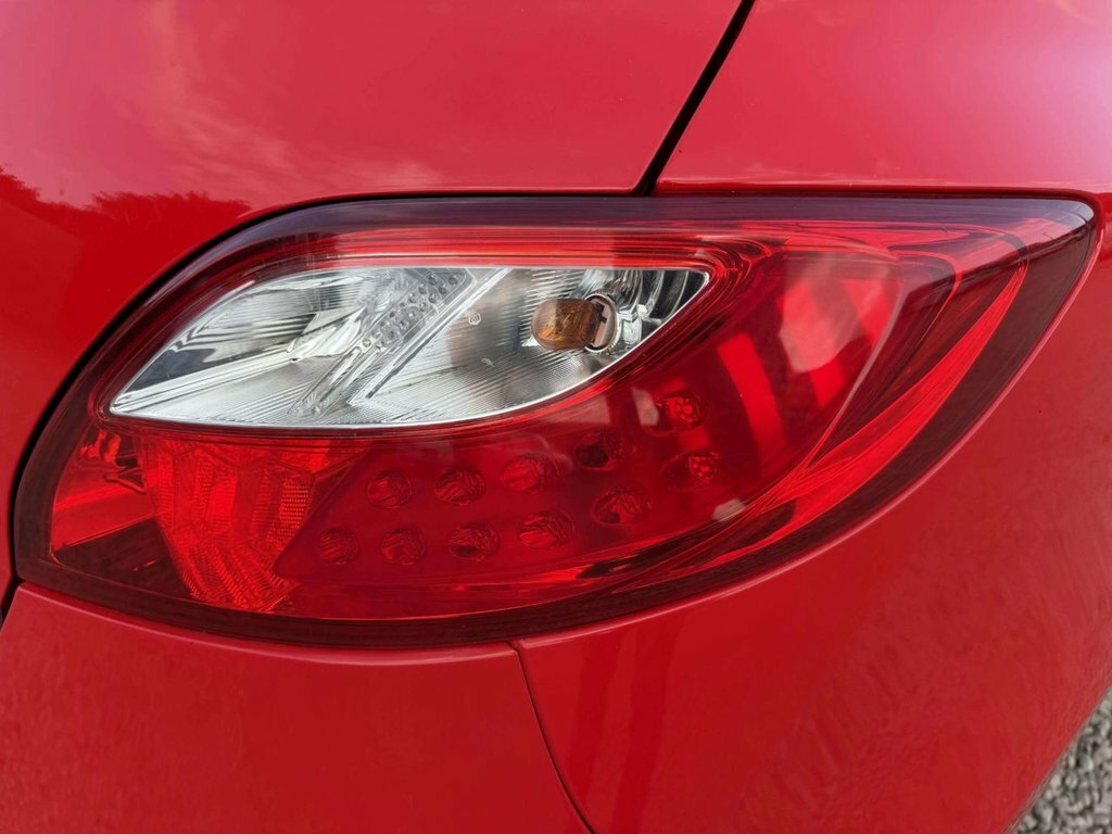 Mazda 2 1.3 Tamura Euro 5 Silver #35