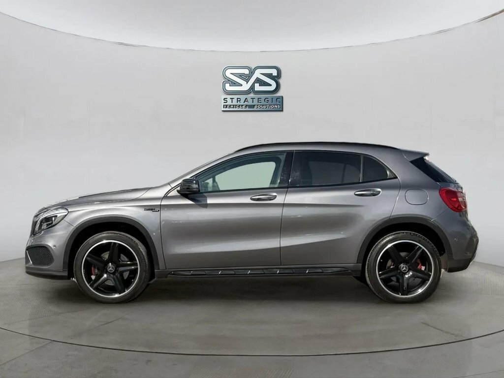 Mercedes-Benz GLA Class Gla 200 D 4Matic Amg Line Premium Red #7