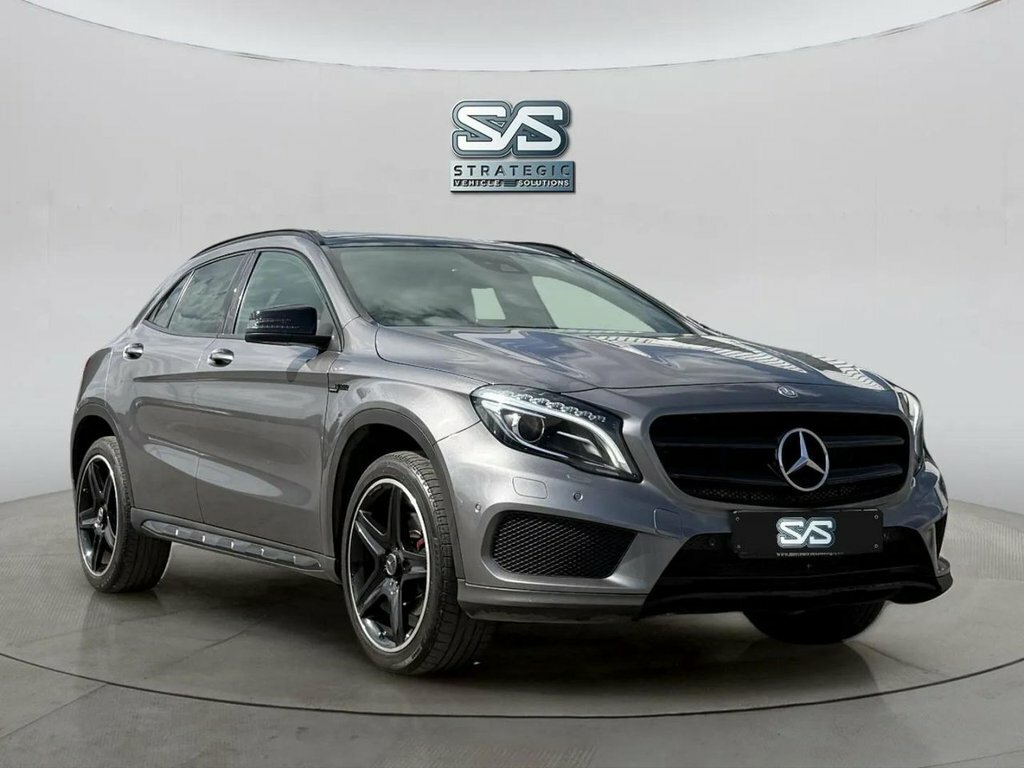 Mercedes-Benz GLA Class 2L Amg Line Grey #2