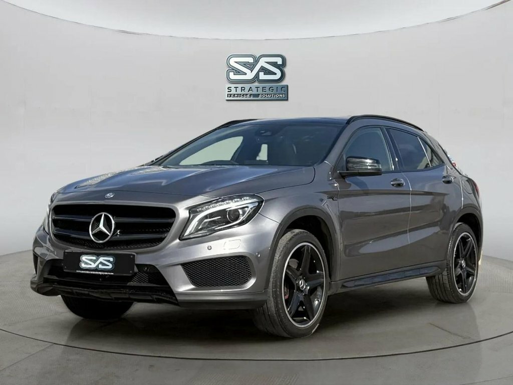Mercedes-Benz GLA Class Gla 200 D 4Matic Amg Line Premium Red #8