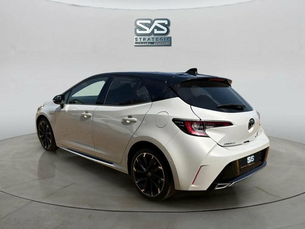 Toyota Corolla 2L Gr Sport Grey #4