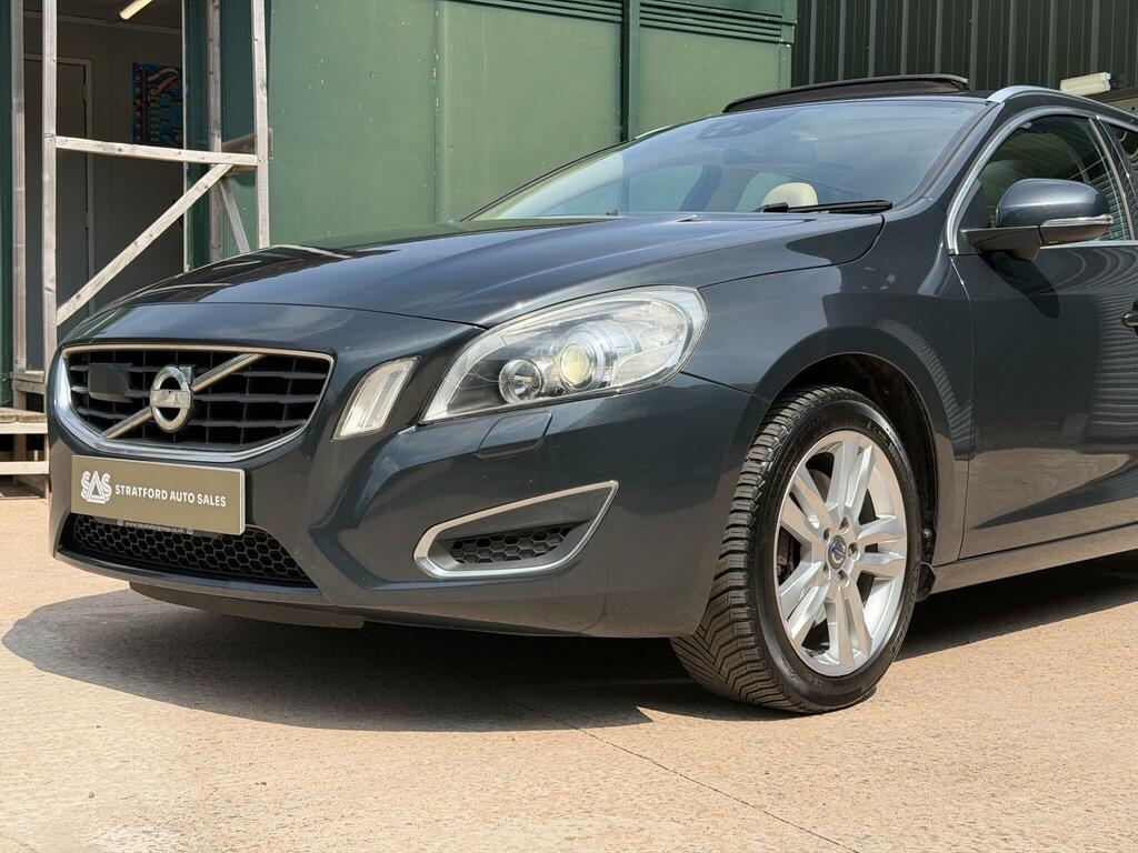 Volvo V60 2.4 D5 Se Lux Nav Geartronic Euro 5 Grey #4