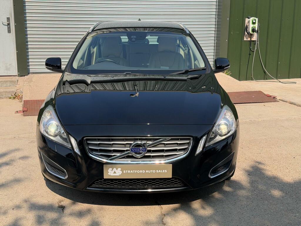 Volvo V60 1.6 D2 Se Lux Powershift Euro 5 Ss Black #3