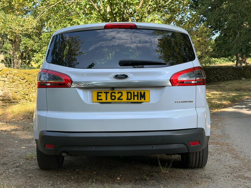 Ford S-Max Titanium White #6