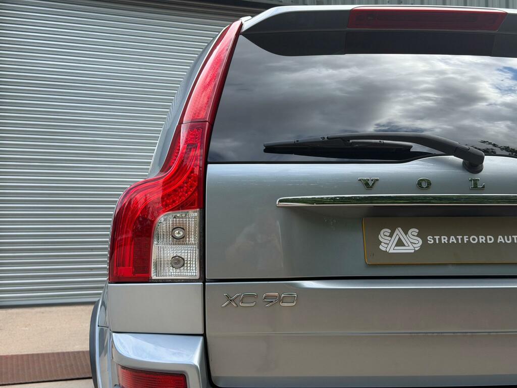 Volvo XC90 2.4 D5 Se Lux Awd 200 Bhp Blue #12