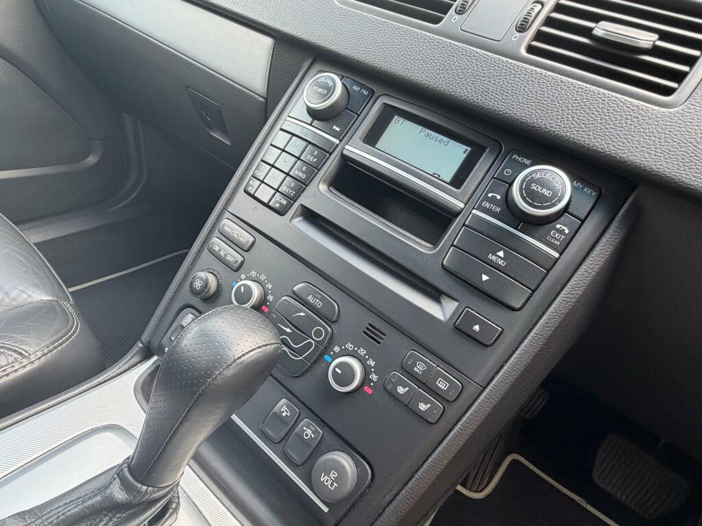 Volvo XC90 2.4 D5 Se Lux Awd 200 Bhp Blue #33