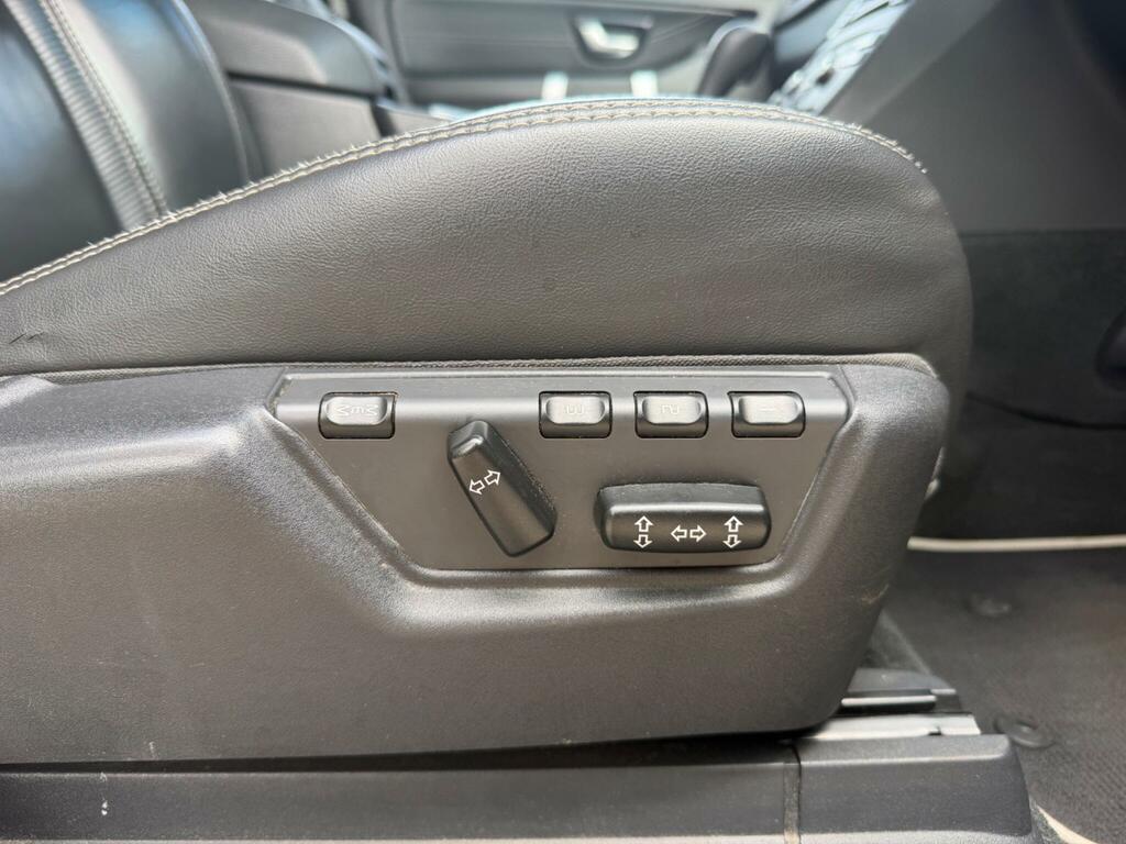 Volvo XC90 2.4 D5 Se Lux Awd 200 Bhp Blue #22