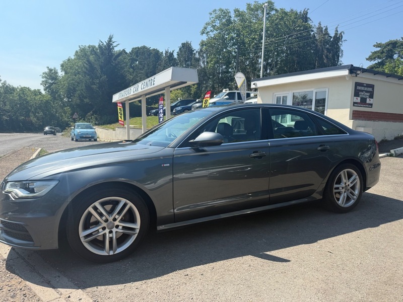 Audi A6 Estate Black #30