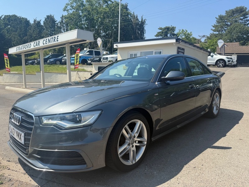 Audi A6 Estate Black #33