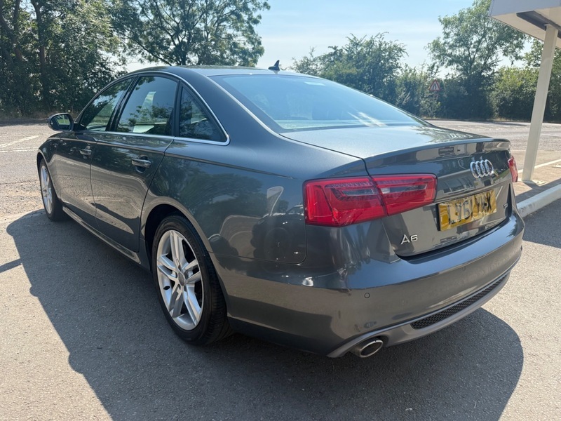 Audi A6 Estate Black #28