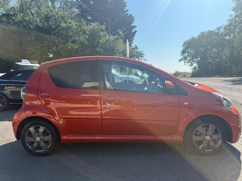 Toyota Aygo 1.0 Vvt-i Ice Euro 5 White #10