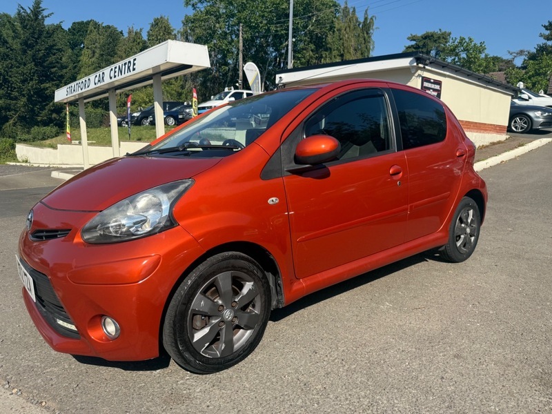 Toyota Aygo Vvt-i Fire Ac Red #6