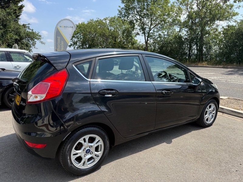 Ford Fiesta Zetec Econetic Tdci Black #5