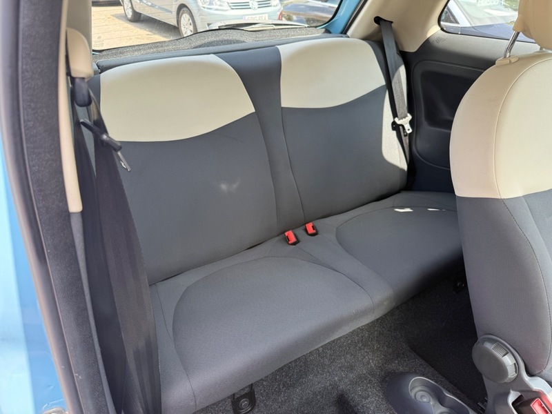 Fiat 500 Pop White #17