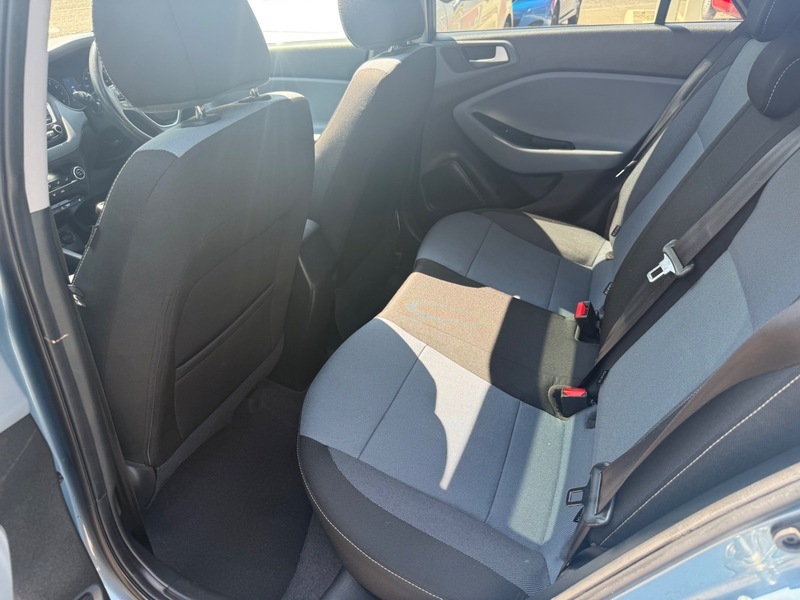 Hyundai I20 Hatchback Red #28