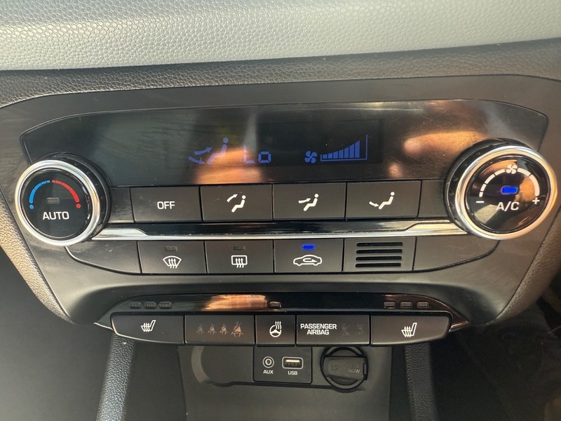 Hyundai I20 Hatchback Red #24