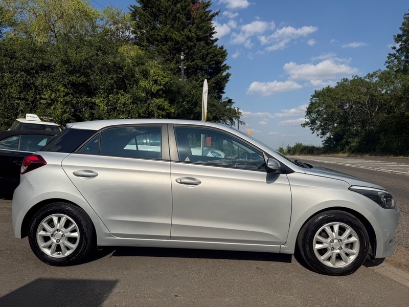 Hyundai I20 Mpi Se Silver #4