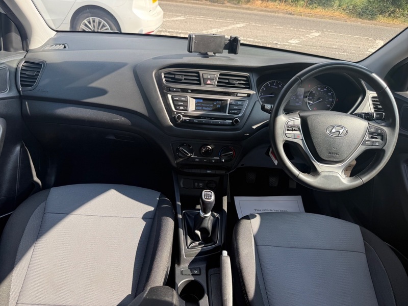 Hyundai I20 Hatchback Red #31