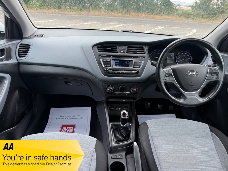 Hyundai I20 1.2 Se White #30