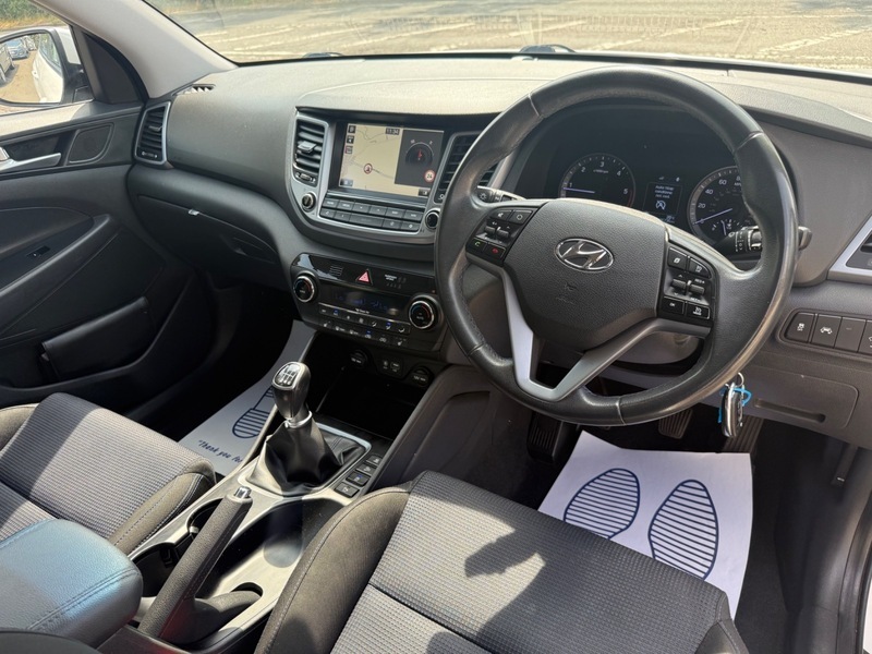 Hyundai Tucson Grey #15