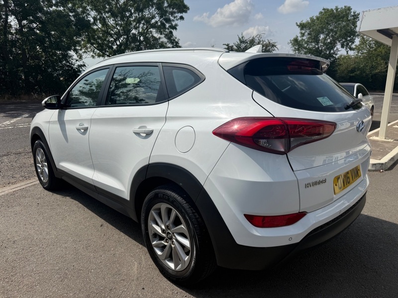 Hyundai Tucson Grey #9
